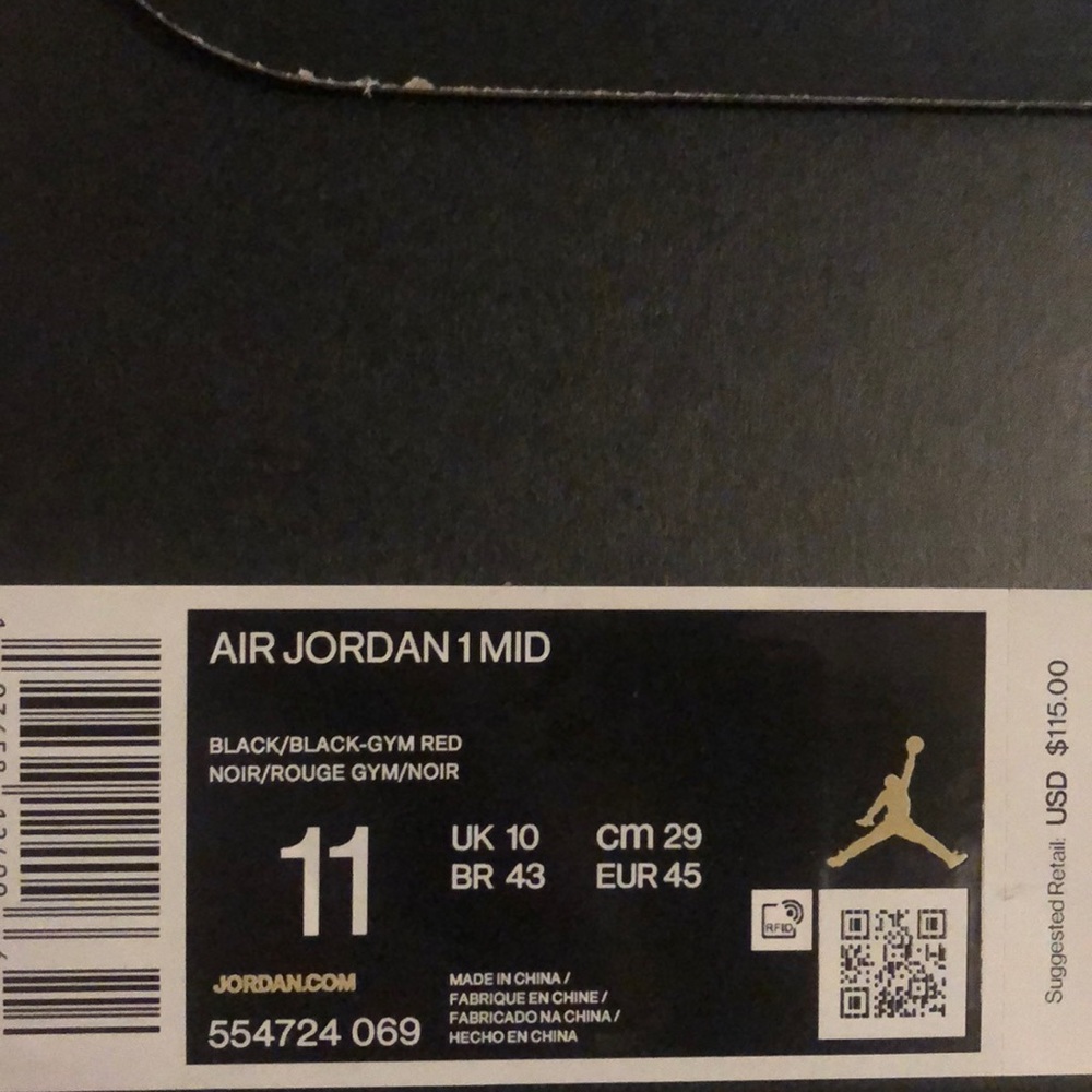 NIKE AIR JORDAN 1 MID ‘CHICAGO BLACK TOE’ SNEAKERS - Picture 12 of 15
